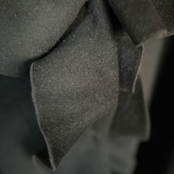 Elie Tahari coat - Picture 2 of 5